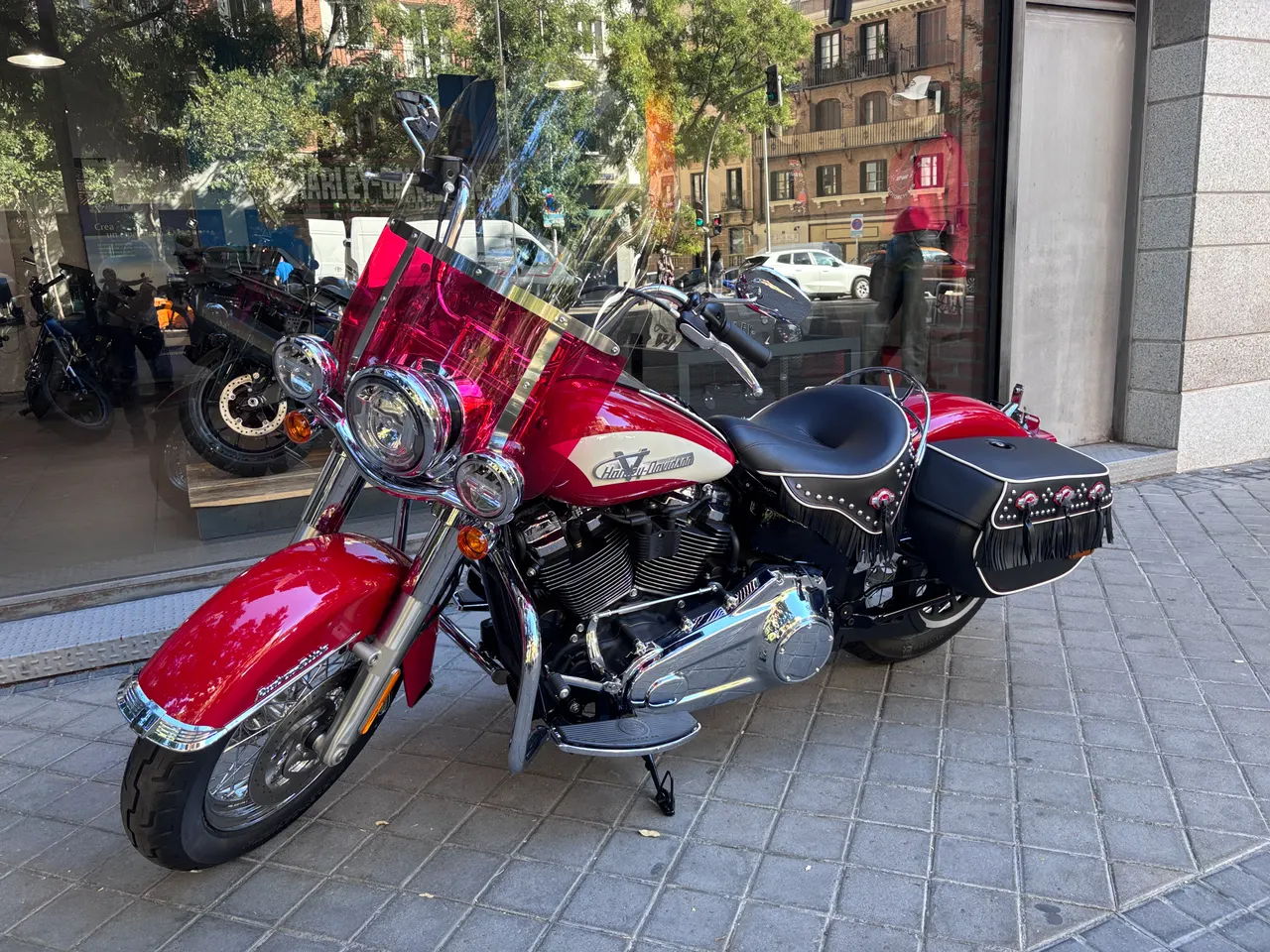 Harley-Davidson HYDRA GLIDE REVIVAL