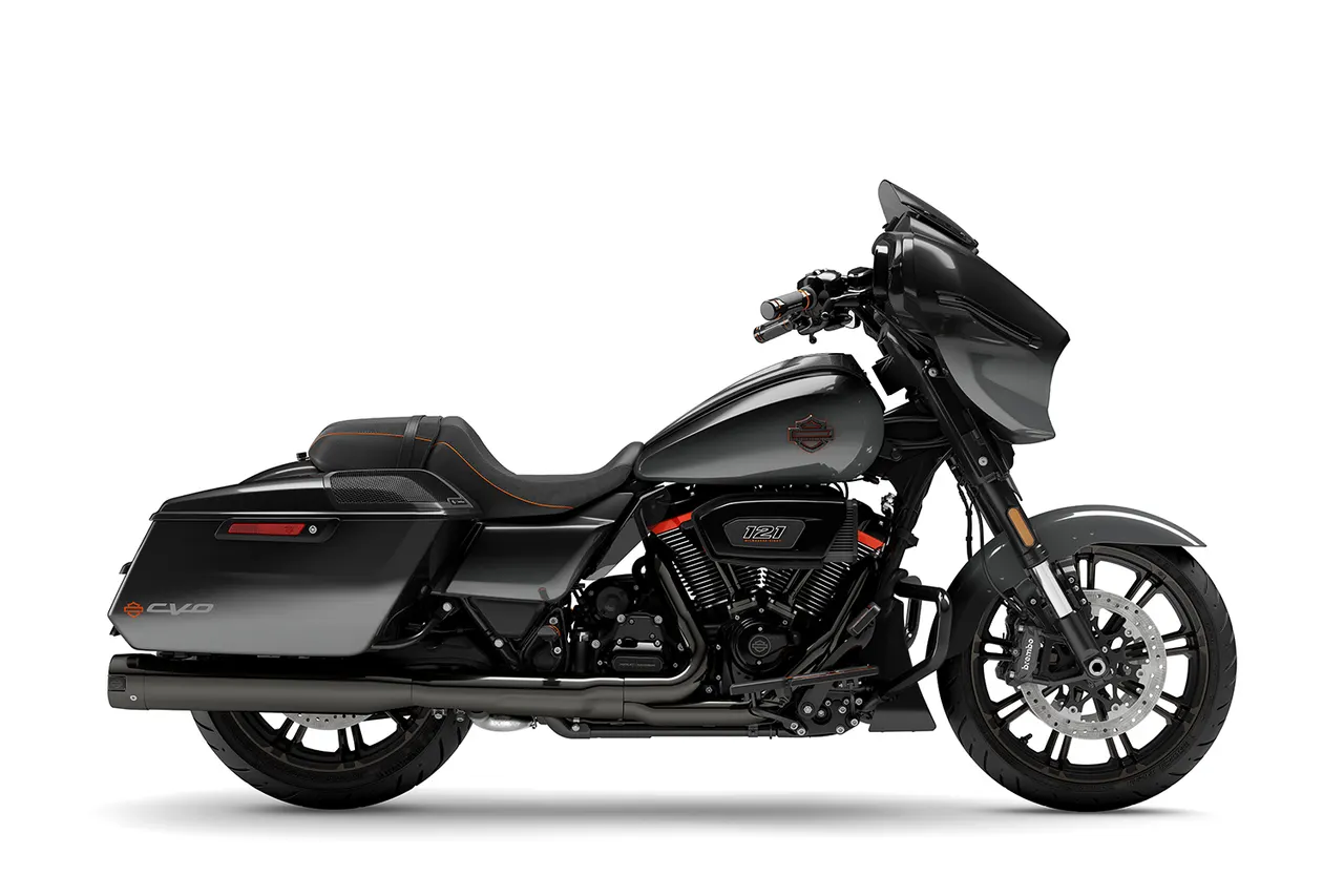 Harley-Davidson CVO Street Glide 2025